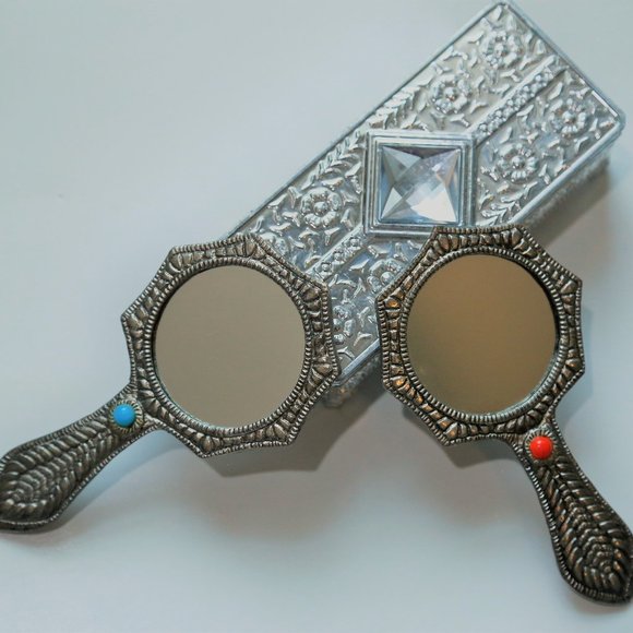 NWT Metal carved Hand Mirrors & Silver carved box - Picture 2 of 9